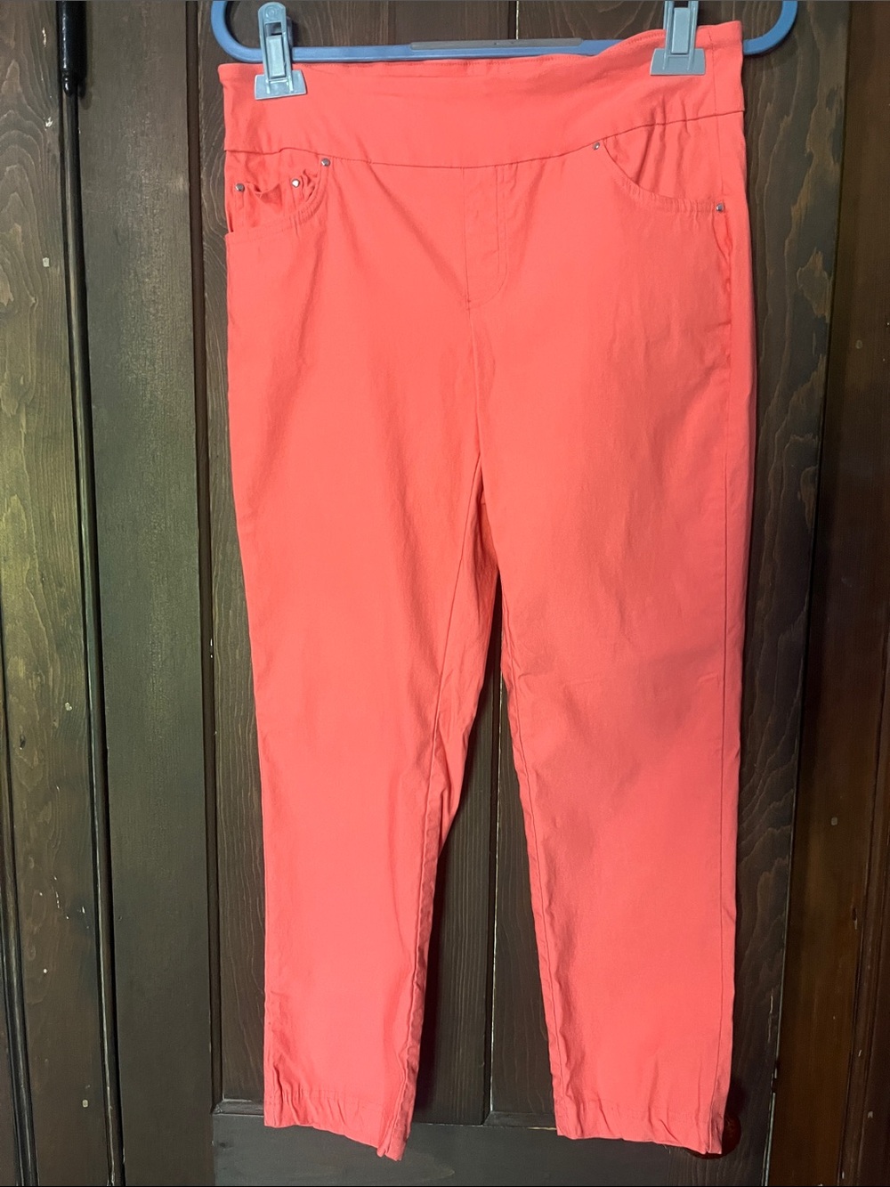 Peach Pull-On Capri Pants